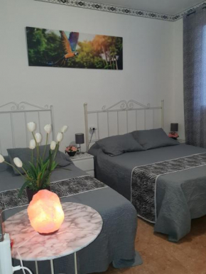 Гостиница Hostal Diaz  Мадрид